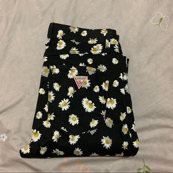 Guess Black Jeans with Daisies - Picture 3 of 5